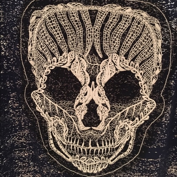 SKULL embellished top. - Picture 3 of 5